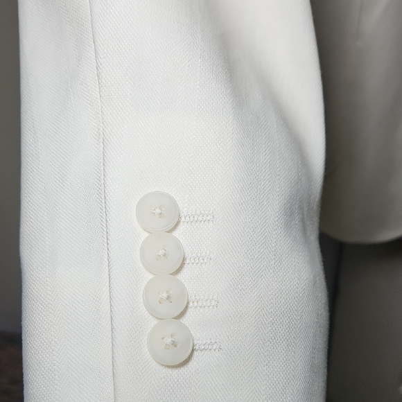 Express Men's Cream Blazer - Picture 5 of 7